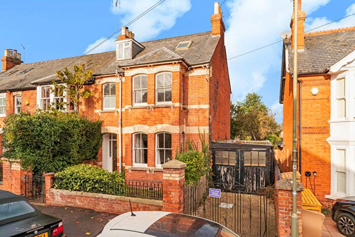 5 Bedroom End Of Terrace House For Sale In St Marks Road, Henley On Thames, RG9