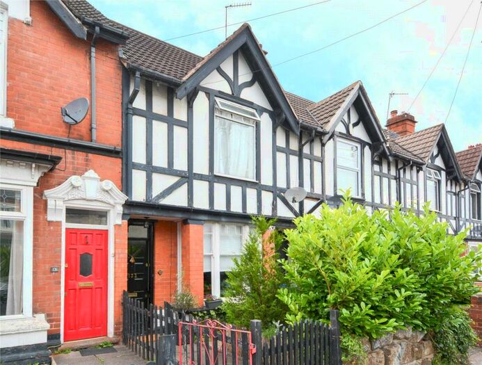 2 Bedroom Terraced House To Rent In Lightwoods Road, Smethwick, West Midlands, B67