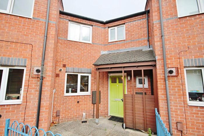 3 Bedroom Terraced House To Rent In Sage Road, Leicester, LE2