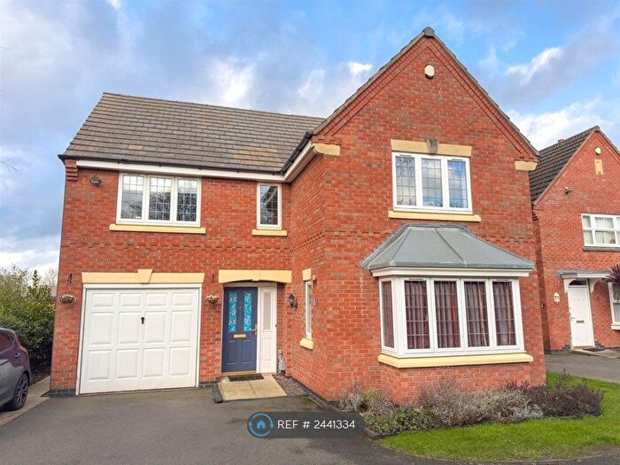 4 Bedroom Detached House To Rent In Broadnook Close, Leicester, LE3