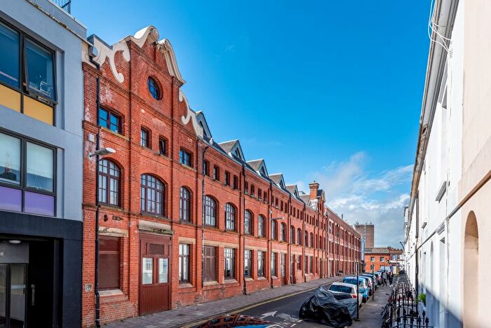 2 Bedroom Maisonette For Sale In Argus Lofts, Robert Street, Brighton, BN1