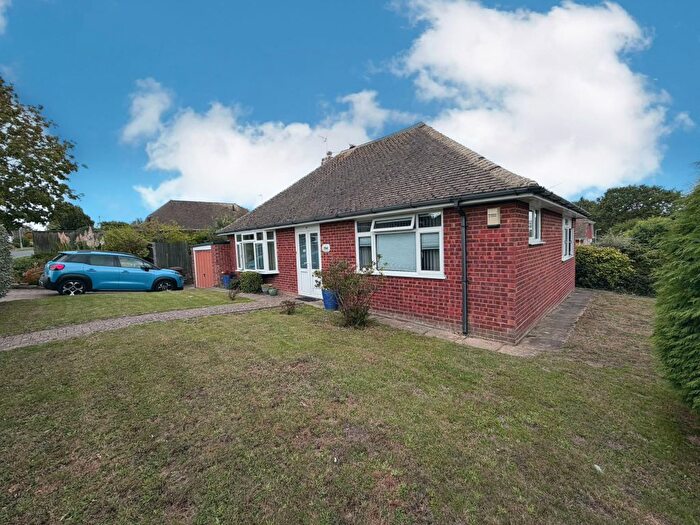 2 Bedroom Detached Bungalow For Sale In Riders Bolt, Bexhill-On-Sea, TN39