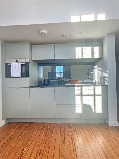 1 Bedroom Flat To Rent In Flat, Mcdonald Road, Broughton, Edinburgh, EH7