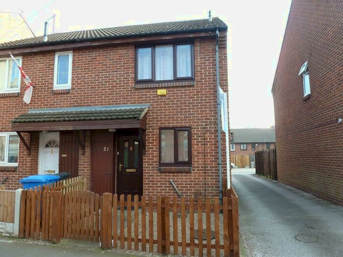 2 Bedroom House To Rent In Stockbrook Road, Derby, DE22