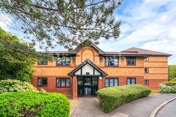 1 Bedroom Flat For Sale In Woodvale Way, London, NW11