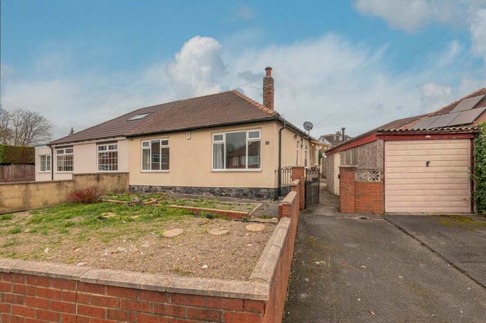 2 Bedroom Bungalow To Rent In Alandale Crescent, Garforth, Leeds, LS25