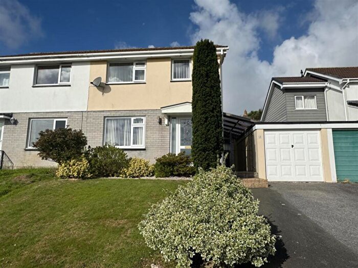 3 Bedroom Semi Detached House To Rent In Meadway, St. Austell, PL25
