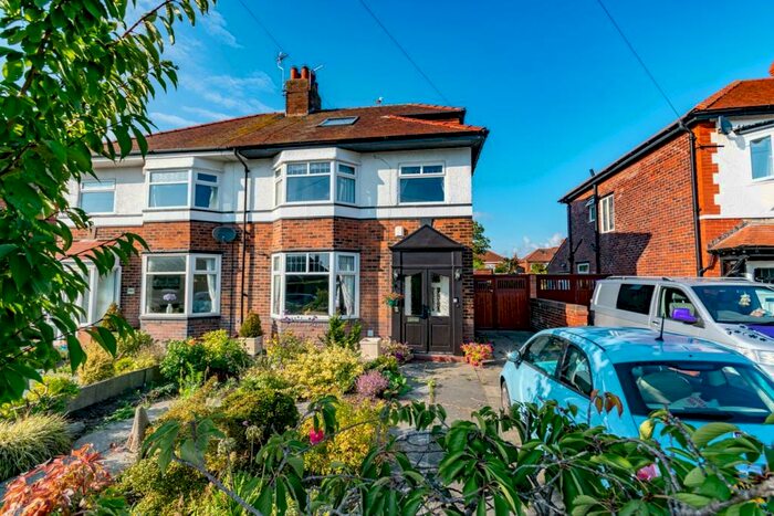 4 Bedroom Semi-Detached House To Rent In St Leonards Road East, Lytham St Annes, FY8
