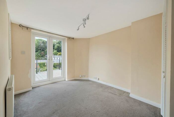 2 Bedroom Semi-Detached House For Sale In Bull Hill, Bideford, EX39