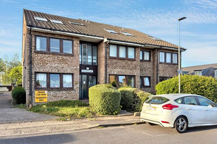 2 Bedroom Flat For Sale In Flat Kilrush Court, Bonner Hill Road, Kingston Upon Thames, Surrey, KT1