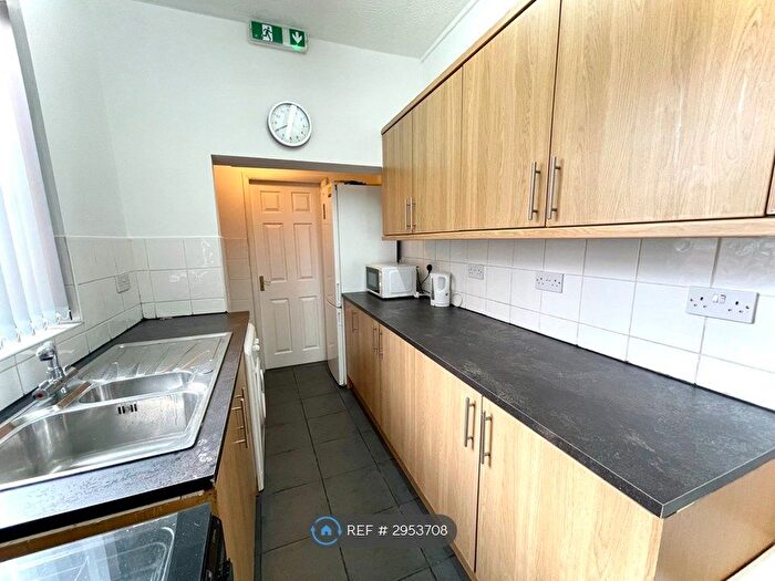 4 Bedroom Terraced House To Rent In Gulson Road, Coventry, CV1