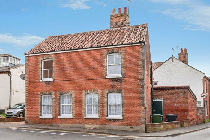 4 Bedroom Detached House For Sale In Vicarage Street, North Walsham, NR28