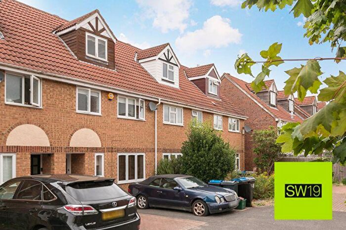 4 Bedroom Terraced House For Sale In Heathfield Drive, CR4