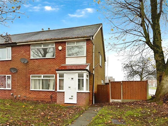 3 Bedroom Semi-Detached House To Rent In Tern Avenue, Farnworth, Bolton, Greater Manchester, BL4