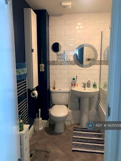 2 Bedroom Flat To Rent In Rockwell Court, Tovil, Maidstone, ME15