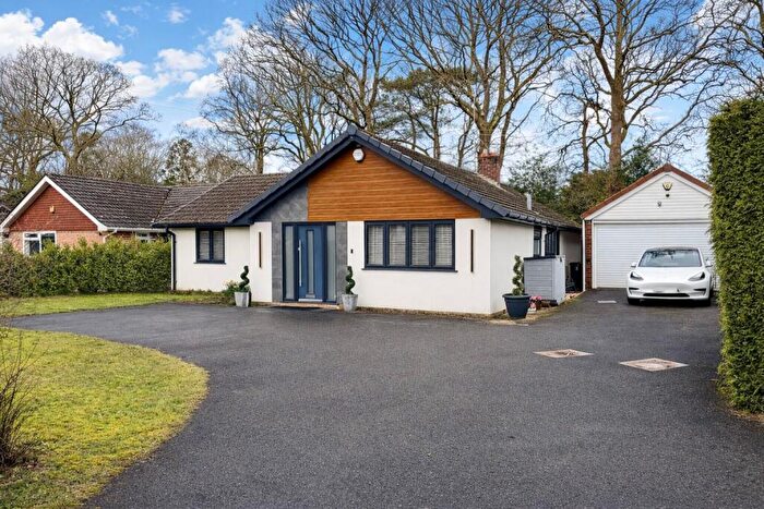 3 Bedroom Detached Bungalow For Sale In Paddock Close, St. Ives, BH24
