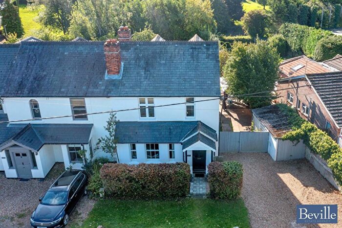 4 Bedroom Semi-Detached House For Sale In Beech Lane, Woodcote, RG8