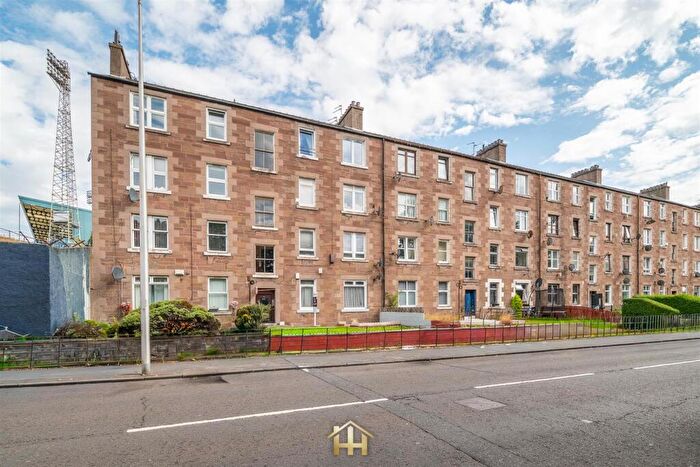 2 Bedroom Flat For Sale In Dens Road, Dundee, DD3