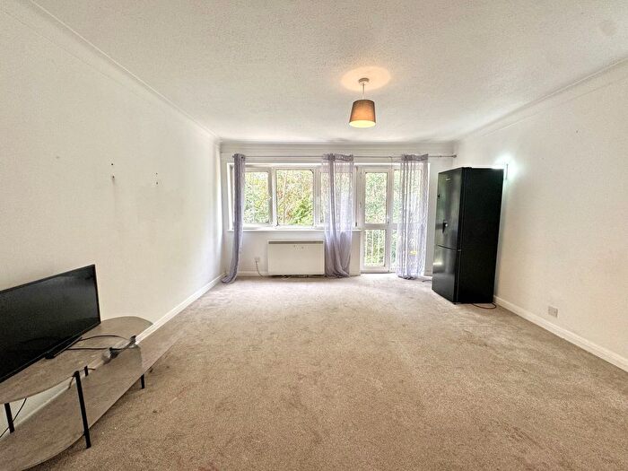 2 Bedroom Flat To Rent In The Alders, Alder Road, Uxbridge, UB9