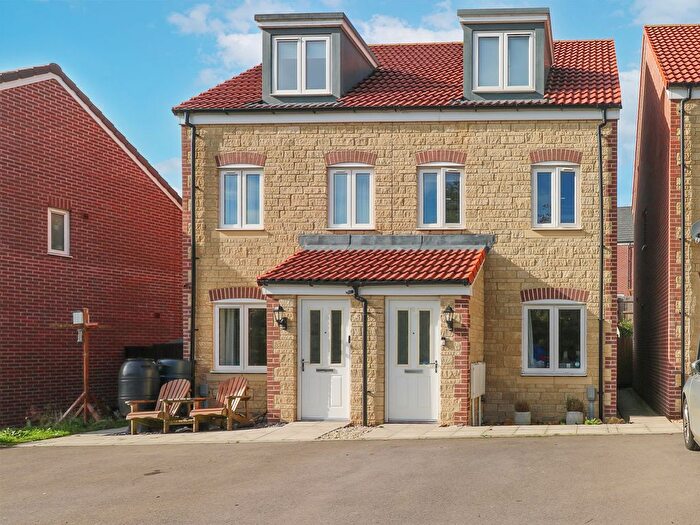 3 Bedroom Semi-Detached House To Rent In Neath Drive, Chippenham, SN15