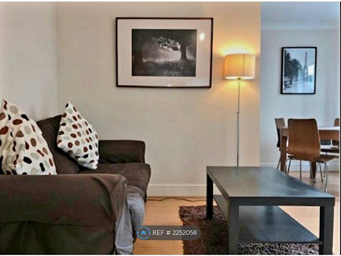 1 Bedroom Flat To Rent In Qube, Birmingham, B1