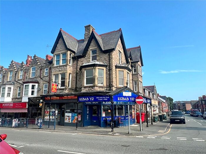 2 Bedroom Flat To Rent In Princess Road, Colwyn Bay, LL29