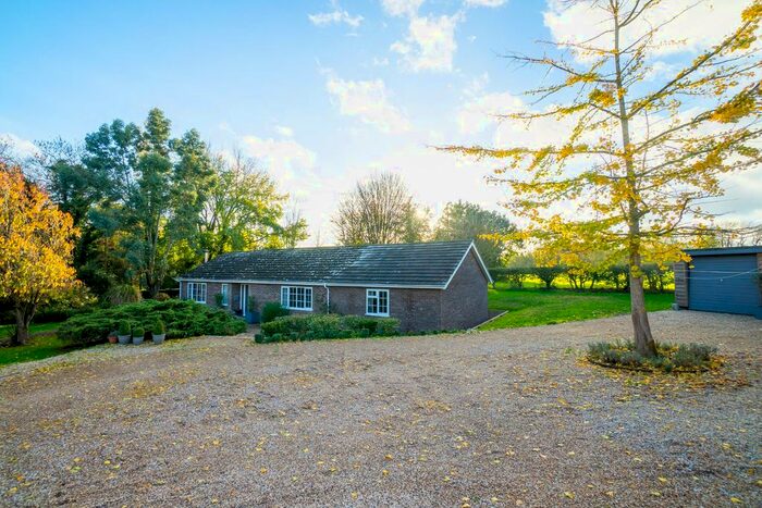 4 Bedroom Detached Bungalow For Sale In Lower Street, Gissing, Diss, IP22