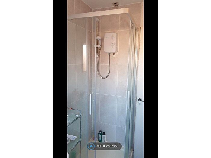 4 Bedroom Terraced House To Rent In Stoughton Close, London, SE11