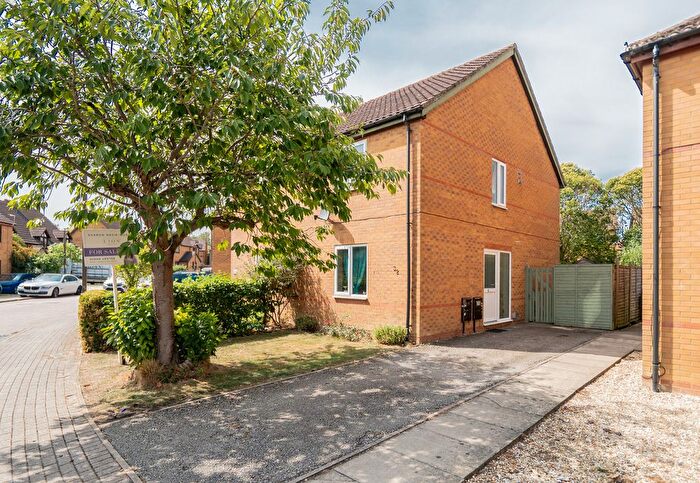 2 Bedroom Semi-Detached House For Sale In Calverleigh Crescent, Furzton Milton Keynes, MK4