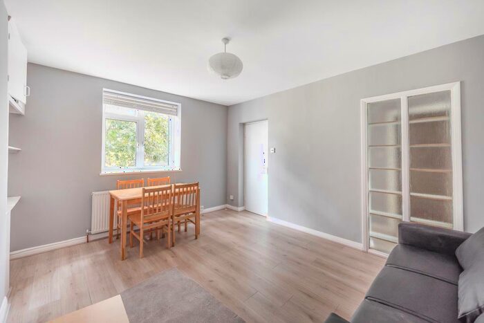 2 Bedroom Apartment To Rent In Willow Road, Hampstead, NW3