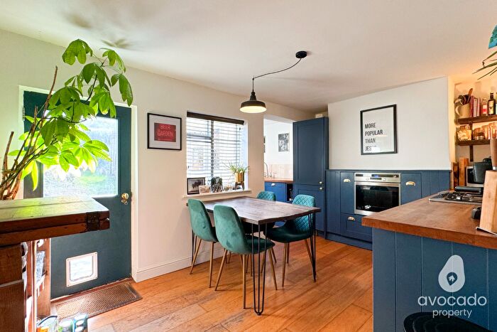 2 Bedroom Semi-Detached House For Sale In George Street, Kingsclere, RG20