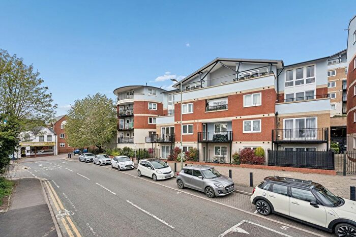 2 Bedroom Flat For Sale In Northway, Rickmansworth, WD3