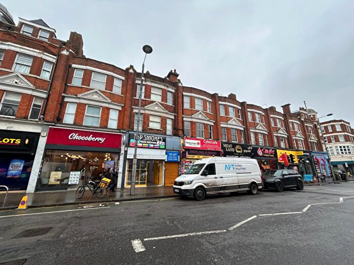 1 Bedroom Flat For Sale In Leeland Mansions, Leeland Road, West Ealing, London, W13