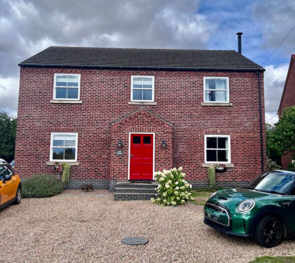 5 Bedroom Detached House For Sale In Bramwith Lane, South Bramwith, Doncaster, DN7