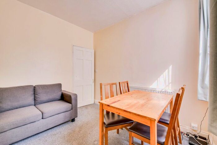 4 Bedroom Property To Rent In St. Dunstans Street, Canterbury, CT2