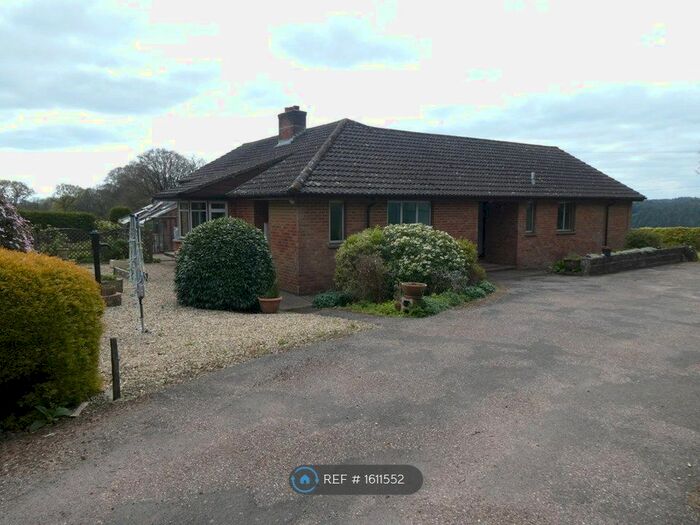 3 Bedroom Bungalow To Rent In Knapplands, Sidbury, Sidmouth, EX10