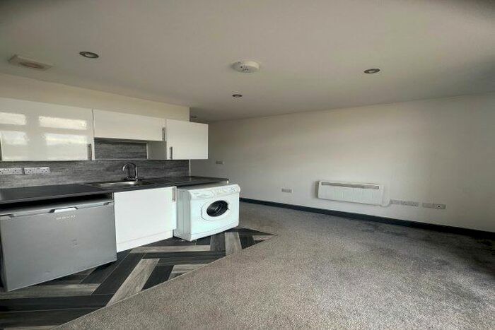 1 Bedroom Studio To Rent In Broadway Courtyard, Nelson, BB9