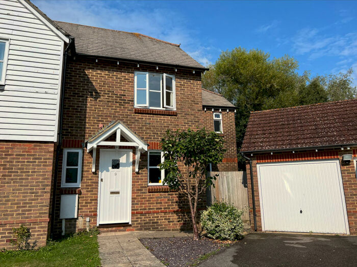 3 Bedroom House To Rent In Malthouse Way, Cooksbridge, BN7