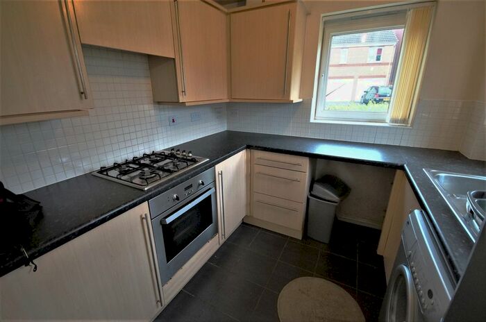 2 Bedroom Flat To Rent In Thackhall Street, Stoke, Coventry, CV2