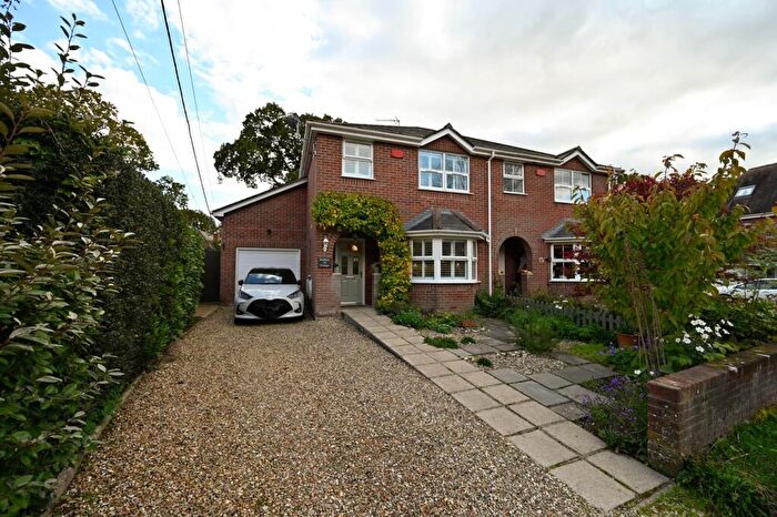 3 Bedroom Semi-Detached House For Sale In Greenhill Close, Wimborne, BH21