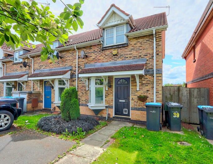 2 Bedroom End Of Terrace House To Rent In Ayresome Park Road, Middlesbrough, TS5