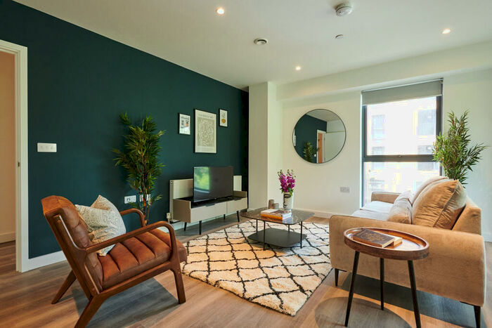 2 Bedroom Apartment To Rent In The Mint, Guildford Guildford, GU1