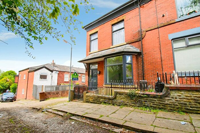 3 Bedroom End Of Terrace House For Sale In Morton Street, Radcliffe, Manchester, Greater Manchester, M26