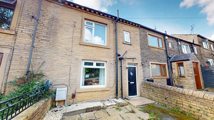 2 Bedroom Terraced House For Sale In Park Square, Northowram, Halifax, HX3