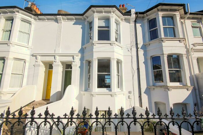 2 Bedroom Maisonette To Rent In Port Hall Place, Brighton, BN1