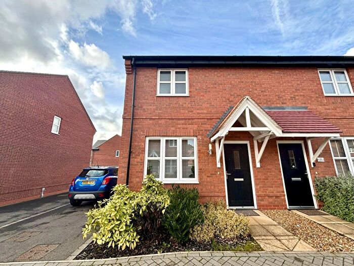2 Bedroom House To Rent In Dunn Lane, Mickleover, Derby, DE3