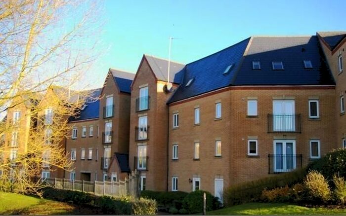2 Bedroom Flat To Rent In Brook View, Grange Park, Northampton, NN4