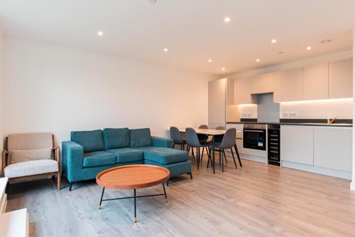 1 Bedroom Maisonette To Rent In Hendham Rd, London, SW17