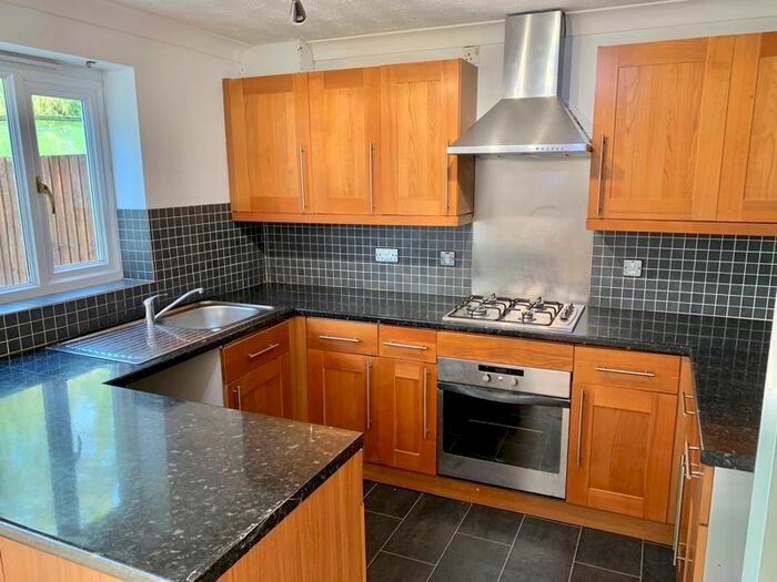 4 Bedroom Detached House For Sale In Parc Penscynnor, Cilfrew, Neath, SA10