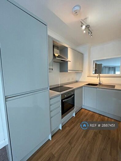 1 Bedroom Flat To Rent In The Cloisters, Dartford, DA1